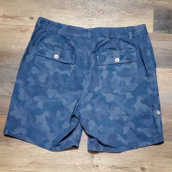 Sundance Blue Cargo Shorts with Camouflage Pattern - Picture 9 of 9